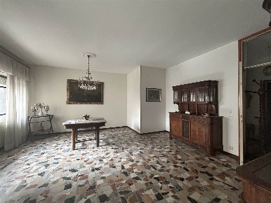 Foto Appartamento a Piacenza Pubblico Passeggio di 124 m² con 4 locali