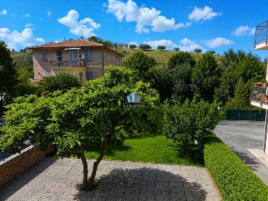 Foto Casa indipendente a Porto San Giorgio di 133 m² con 19 locali