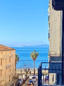 Foto Appartamento a Follonica Centro di 50 m² con 1 locali in vendita