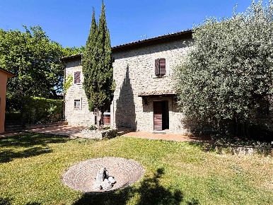 Foto Rustico in strada Pian del Cerro  8, Viterbo Bagnaia - La Quercia