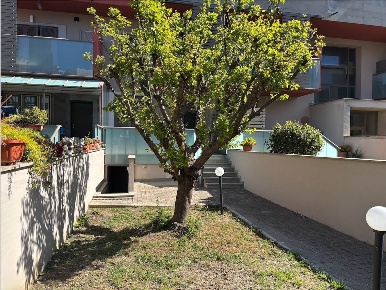 Foto Appartamento a Livorno Porta a Terra - Padula di 60 m² con 2 locali
