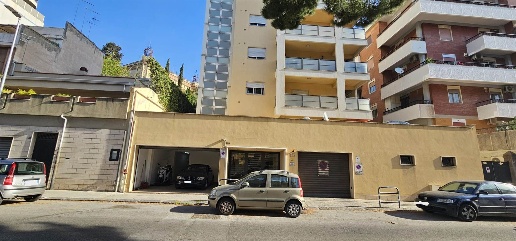 Foto Garage a Messina Regina Margherita - Torrente Trapani di 30 m²