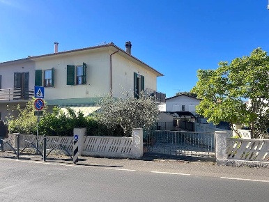 Foto Appartamento in Via Macchiaioli 31, Rosignano Marittimo di 80 m²