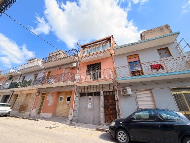 Foto Casa indipendente in RONCO SCILLA  44, Floridia di 120 m² con 5 locali