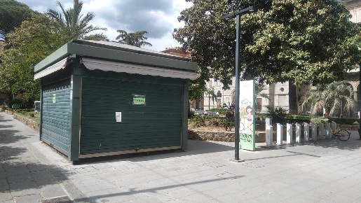 Foto Locale commerciale a La Spezia Umbertino - 2 Giugno di 20 m²