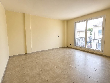 Foto Appartamento a Cecina Cecina Centro di 80 m² con 3 locali in vendita