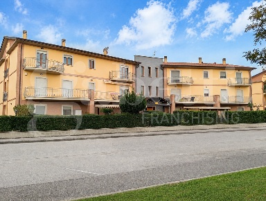 Foto Appartamento in Via LAGO DI GARDA 28, Bastia Umbra di 95 m² in vendita