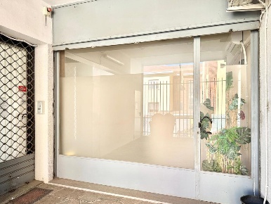 Foto Negozio in Corso Francia 100, Rivoli San Paolo di 90 m² in vendita