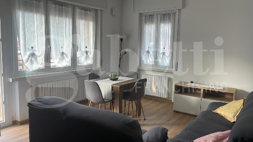 Foto Appartamento in Corso xxv aprile snc, Erba Centro di 100 m² in affitto