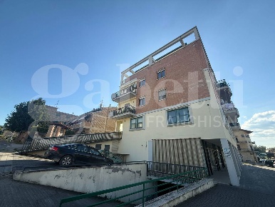 Foto Appartamento in Via ASSISI 64, Bettona Passaggio di 92 m² con 3 locali