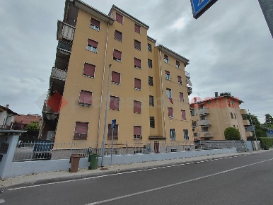 Foto Appartamento in Via ciro menotti 104, Legnano di 73 m² con 2 locali