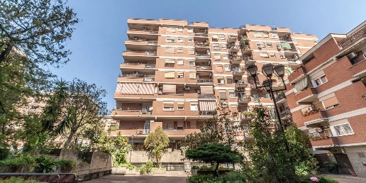 Foto Appartamento in Via Quirino Majorana 154, Roma Marconi di 135 m²