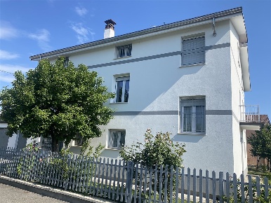 Foto Casa indipendente a Pontenure di 192 m² in vendita