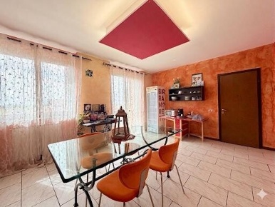 Foto Appartamento in Via Vicolo Re 13, Marcignago Centro di 139 m²