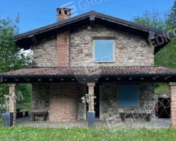 Foto Appartamento in Localita Bongi, Mura di 170 m² con 6 locali in vendita