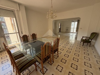 Foto Appartamento in Via Tronto, Vasto di 130 m² con 4 locali in vendita
