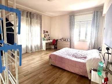 Foto Appartamento a Empoli San Rocco - Lungarno di 92 m² con 4 locali