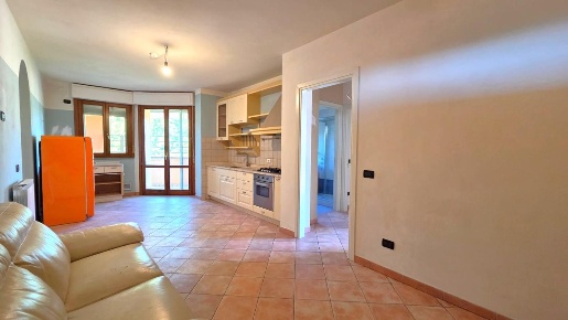 Foto Appartamento a Lucca Sant'Anna di 80 m² con 4 locali in vendita
