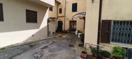 Foto Appartamento a Vicopisano Centro di 167 m² con 5 locali in vendita