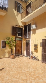 Foto Appartamento a Napoli Stella - Materdei di 62 m² con 3 locali