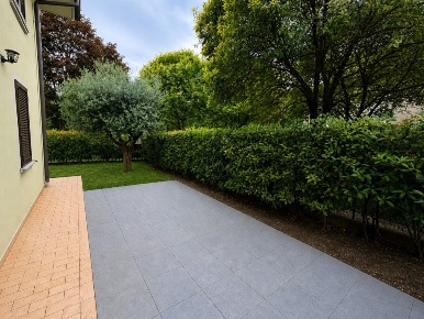 Foto Appartamento a Coccaglio di 122 m² con 5 locali in vendita