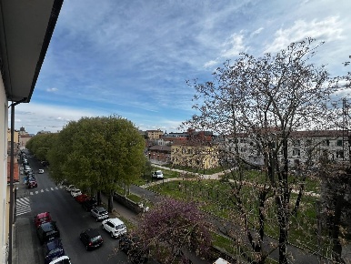 Foto Appartamento a Pisa Sant'Antonio di 160 m² con 6 locali in vendita