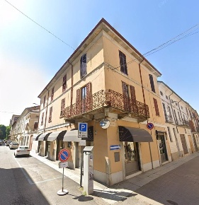 Foto Appartamento a Mortara Centro di 139 m² con 4 locali in vendita