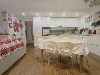 Foto Appartamento a Poggibonsi Centro di 75 m² con 2 locali in vendita