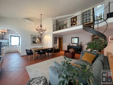 Foto Appartamento a Vinci di 130 m² con 5 locali in vendita