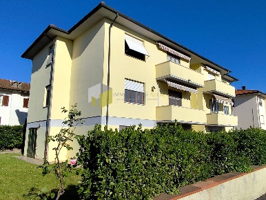 Foto Appartamento a Pisa La Vettola di 105 m² con 5 locali in vendita