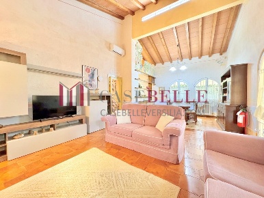 Foto Case indipendenti a Forte dei Marmi Centro di 160 m² con 5 locali