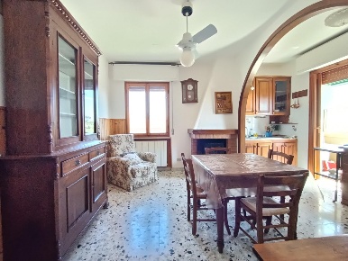 Foto Appartamento a San Giuliano Terme Le Maggiola, Gello di 80 m²