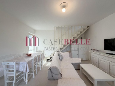 Foto Case indipendenti a Pietrasanta di 110 m² con 6 locali in affitto
