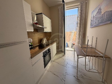 Foto Appartamento in Via Domenico Tempio 30, Catania di 74 m² con 3 locali
