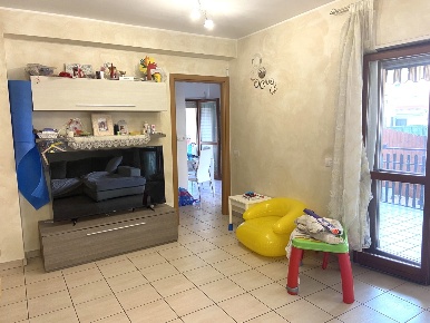 Foto Appartamento in Via Marcia 6, Terracina di 135 m² con 7 locali