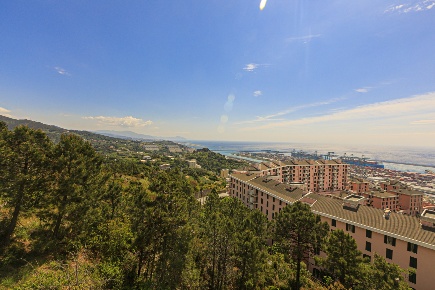 Foto Appartamento in Via Vittorina Adaglio 29, Genova Pra' di 97 m²
