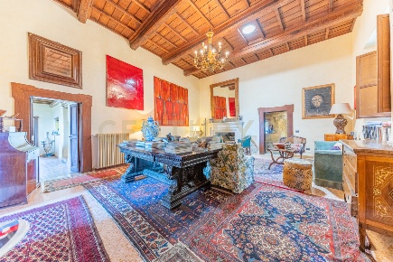 Foto Casale in Via Giuseppe Garibaldi 6, Serrone di 396 m² in vendita