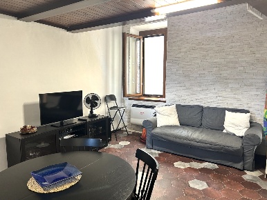 Foto Appartamento a Terracina Centro Storico di 106 m² con 4 locali