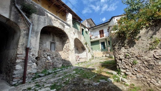 Foto Appartamento in Via dei Casali, Salerno Fratte - Matierno di 50 m²