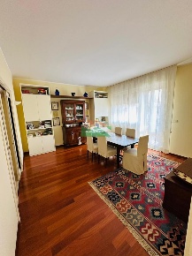 Foto Villa bifamiliare in Via Sauro Babini, Ravenna Roncalceci - Longana