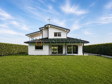 Foto Villa singola in Via Monte Cuneo 7, Buttigliera Alta Centro di 146 m²