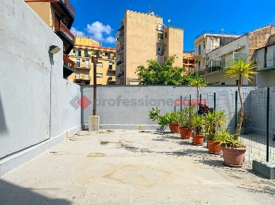Foto Appartamento in Via Balduino 19, Catania Province - Veneto di 115 m²