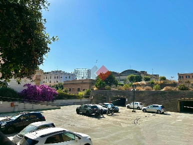Foto Box in Via Antonio Pacinotti 63, Roma Marconi di 16 m² in vendita
