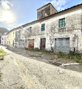 Foto Casa indipendente a Pontedera Gello, Pardossi di 150 m² con 4 locali