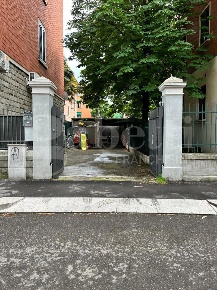 Foto Appartamento in Via FERRARESE 71, Bologna Bolognina di 107 m²