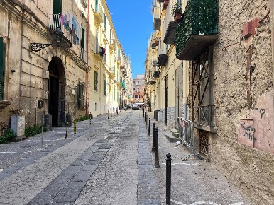 Foto Appartamento in Via Naldi 37, Portici di 52 m² con 1 locali in affitto