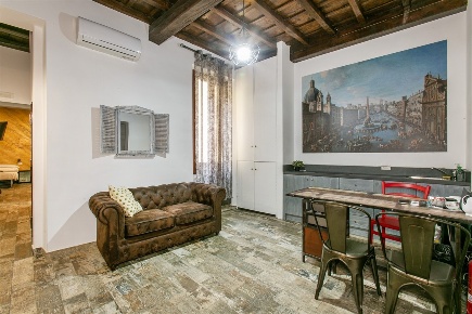 Foto Appartamento in Piazza di Pasquino, Roma Piazza Navona di 117 m²