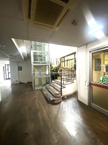 Foto Ufficio a Grassobbio di 1200 m² in affitto