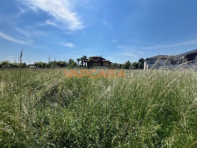 Foto Terreno edificabile in VIA IV NOVEMBRE, Bariano di 883 m² in vendita