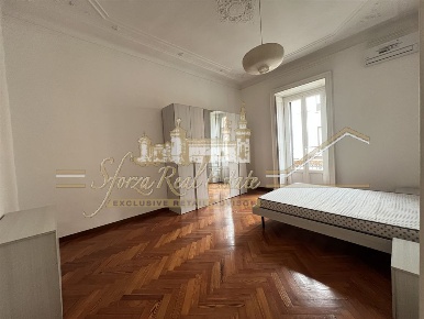 Foto Appartamento in Via Spartaco, Milano Montenero di 125 m² con 4 locali
